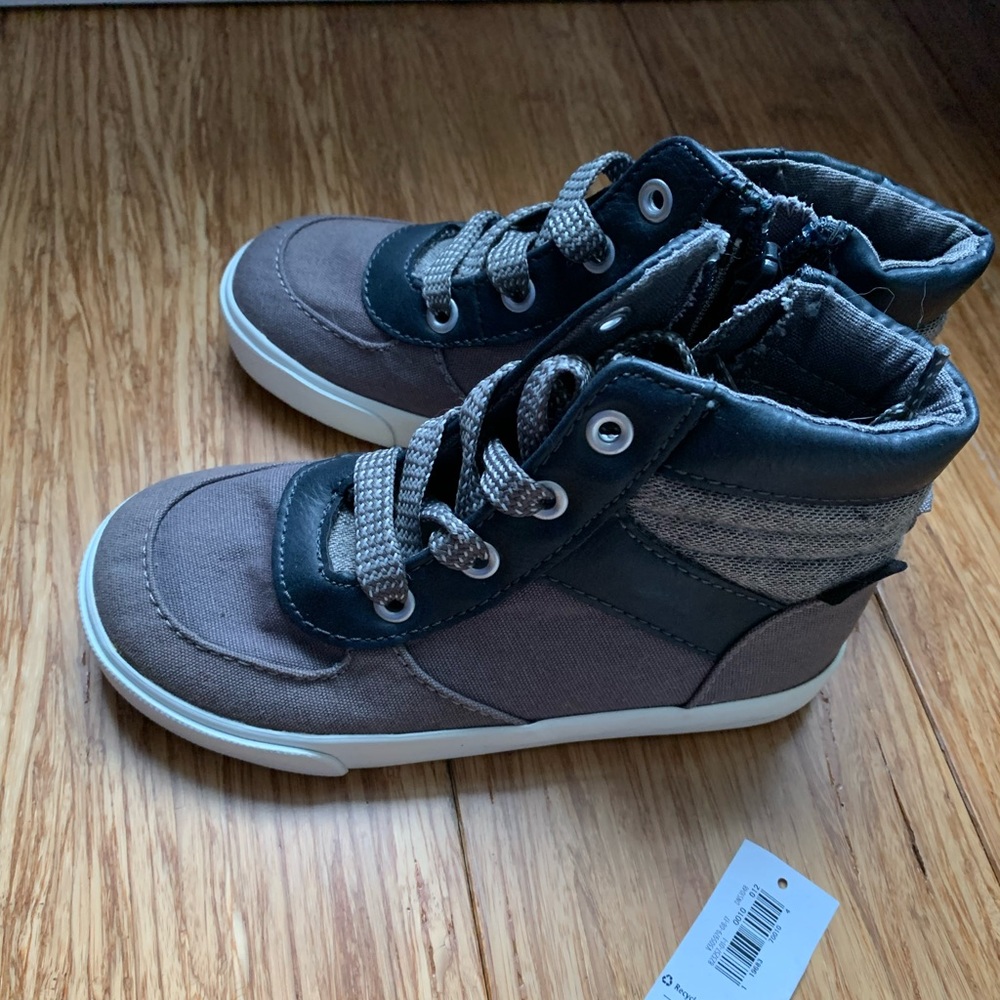 NWT, toddler gray high top sneakers, canvas, Old Navy